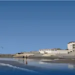 מלון Playa Surf Cbbc אל מדאנו